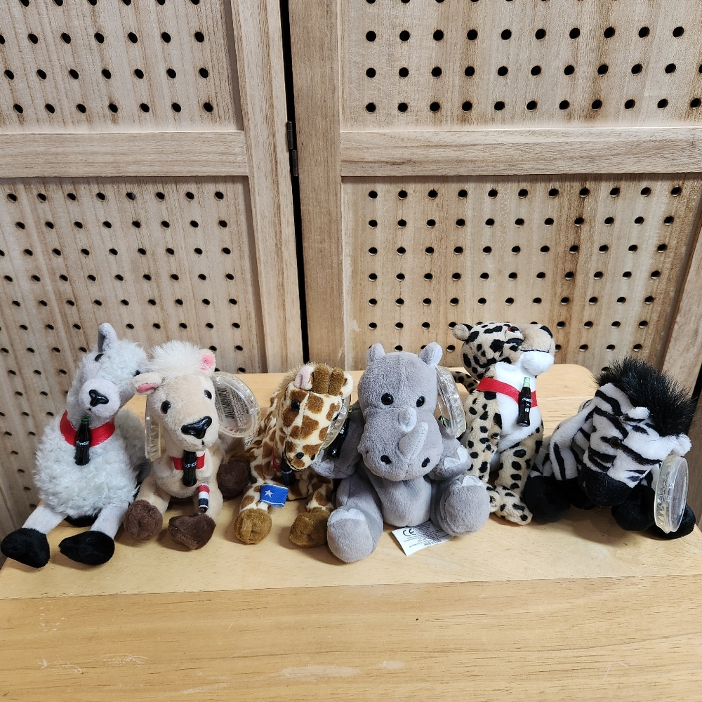 Coca-Cola International Beanie  Babies (set of 6) 1999 Tag covers And Carton